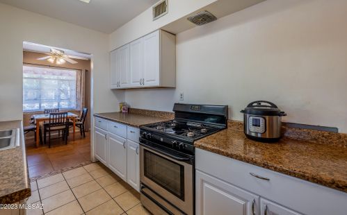 4625 13 St, Tucson AZ 85719-6109 exterior