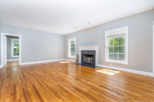 14 Chauncey Dr, Seymour CT 06478-1261 exterior