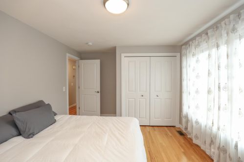 12 Ty Ln, Concord NH  03303-1049 exterior