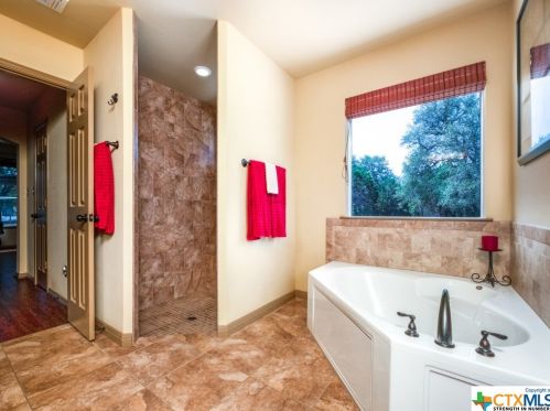 248 Mystic Breeze, Spring Branch TX 78070-5076 exterior