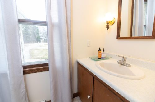 8733 Spruce Rd, Milwaukee WI 53217-1520 exterior