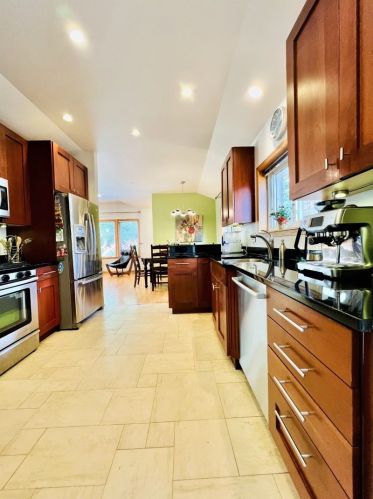 6244 Keeler Ave, Chicago IL 60803-1906 exterior