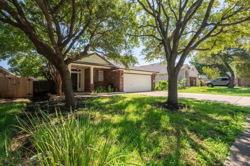 10513 Fosseway Dr, Austin TX  78717-4445 exterior