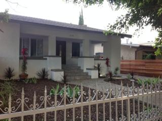 1254 Cherokee Ave, Los Angeles CA  90038-1302 exterior