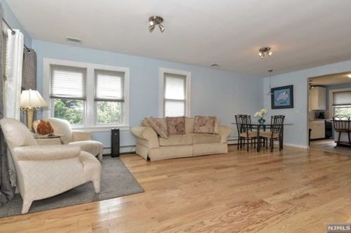 608 Westwood Ave, Westwood, NJ 07675-6240