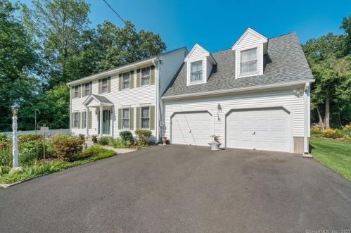 639 Williams Rd, Wallingford, CT 06492-2636