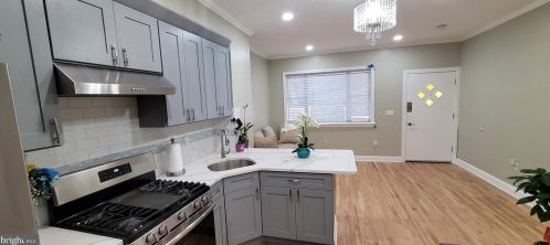 2629 9th St, Philadelphia PA  19148-4528 exterior