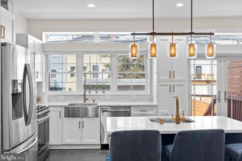 32 Franklin St, Washington DC  20002-1008 exterior