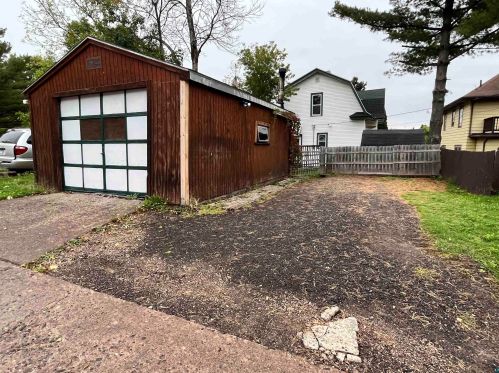 637 59th Ave, Duluth, MN 55807-1908