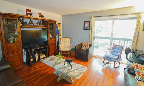 565 Somerset Ln, Bull Valley, IL 60014-7757