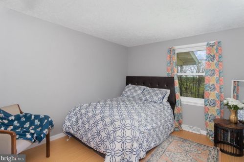 8366 Hilton St, Hummelstown PA  17036-8680 exterior