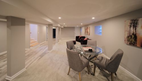 7251 Paxton Ave, Chicago IL  60649-2519 exterior