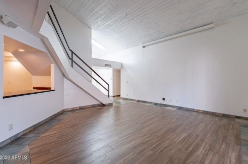 13003 10th Ave, Phoenix AZ  85029-1810 exterior