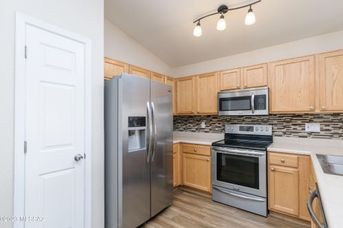 1344 Desert Cloud Pl, Tucson, AZ 85737-9261