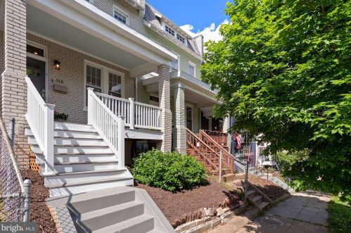 318 Todd Pl, Washington, DC 20002-1420