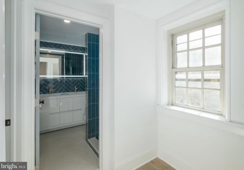 758 Front St, Philadelphia PA  19147-3523 exterior