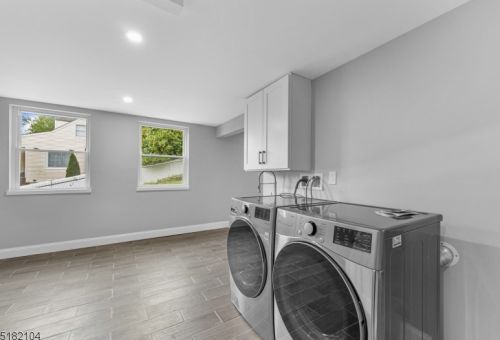 156 Barnert Ave, Paterson NJ  07512-1640 exterior