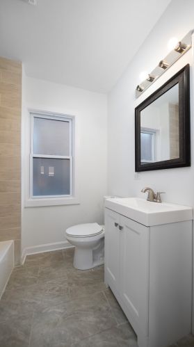 4300 Cullerton St, Chicago IL 60608-2620 exterior