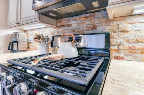 12 Nicholas Dr, Old Bridge NJ 08857-1558 exterior