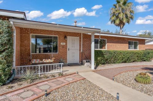 1301 Torino Ave, Tucson, AZ 85712-4743