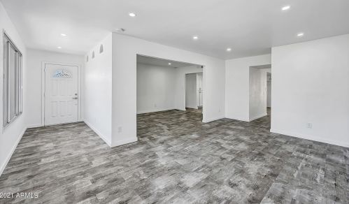 11216 33rd Ave, Phoenix AZ 85029-4105 exterior