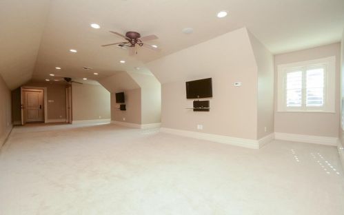 5450 Honea Egypt Rd, Montgomery TX 77316-9483 exterior