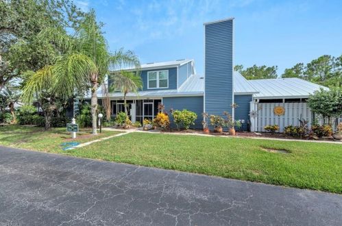 3351 Timberwood Cir, Naples FL 34105-5631 exterior