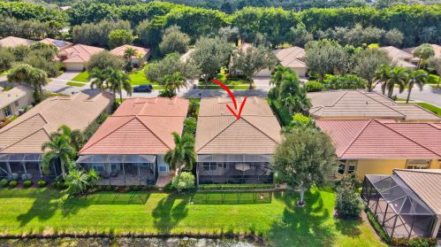 6761 Watertown Dr, Boynton Beach FL 33437-3920 exterior