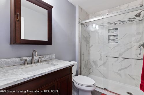 5874 Okemos Rd, Haslett MI 48840-9562 exterior