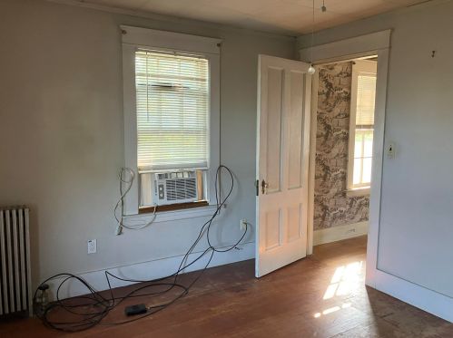 41 4 St, Dover NH 03820-2900 exterior