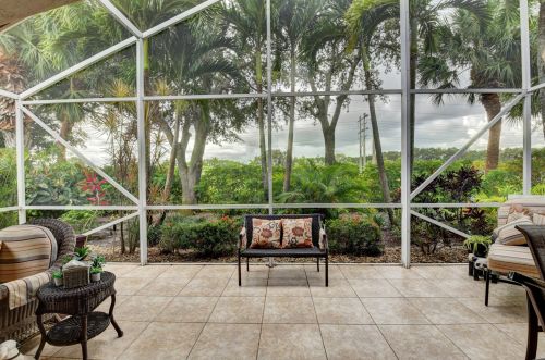 7650 Caprio Dr, Boynton Beach FL 33472-7370 exterior