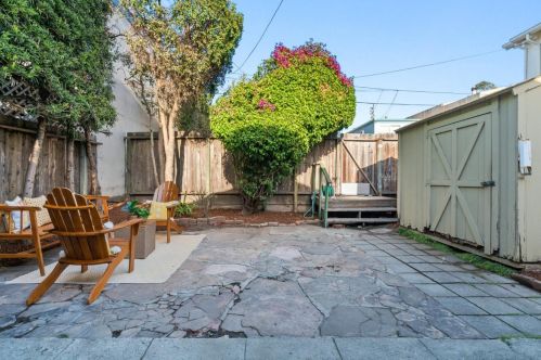 425 Riverview Ave, Capitola CA 95010-2757 exterior