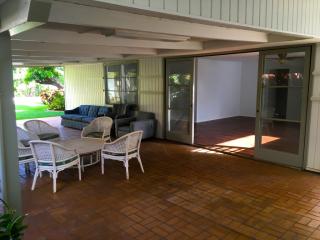 4611 Kilauea Ave, Honolulu HI  96816-5303 exterior