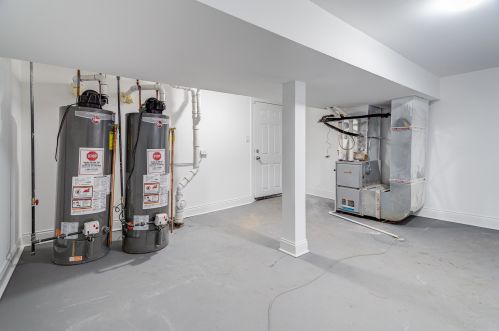 7616 Dante Ave, Chicago IL  60619-2720 exterior