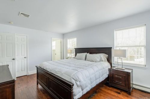 104 Autumn Dr, Poughkeepsie NY 12603-5616 exterior