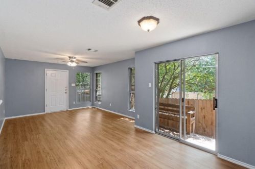 7228 Aldea Dr, Austin, TX 78745-6039