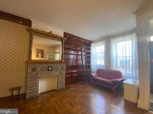 1408 9th St, Philadelphia PA  19147-5704 exterior