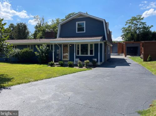 6505 Fairland St, Alexandria VA  22312-2214 exterior