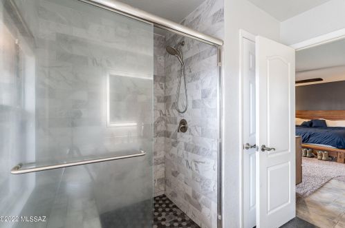 7498 Giachery Ave, Tucson AZ  85747-5613 exterior