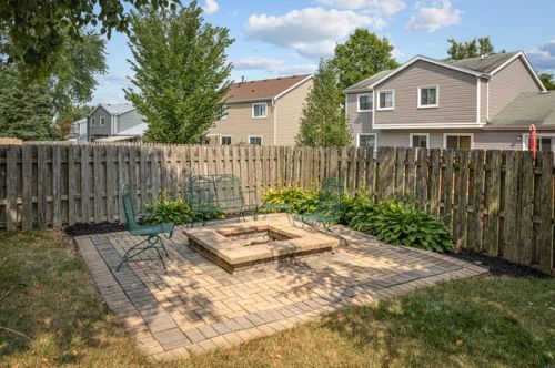 1451 Candlewood Dr, Bull Valley IL 60014-8960 exterior