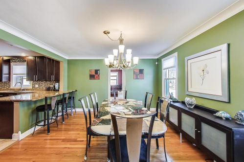 9300 Hamilton Ave, Chicago IL 60643-6311 exterior