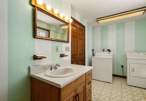 53 Chatanika Ave, Worcester MA 01602-1110 exterior