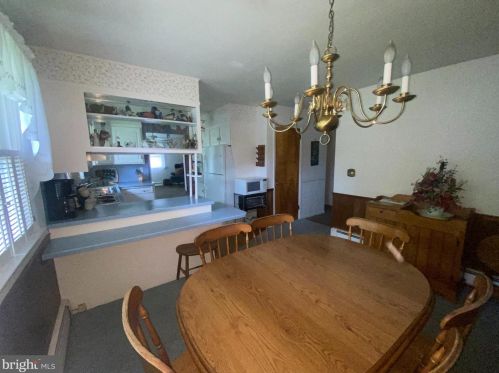 947 Warren St, Pottstown PA 19464-4111 exterior