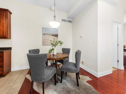 2724 Rutger St, Saint Louis MO 63104-1932 exterior