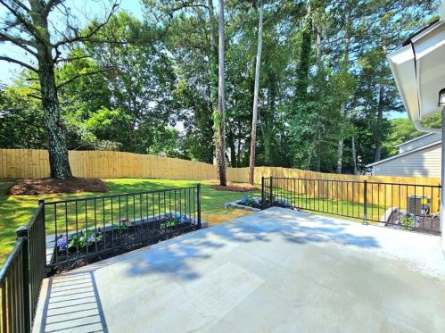 6245 Marbut Farms Rd, Lithonia GA 30058-7974 exterior