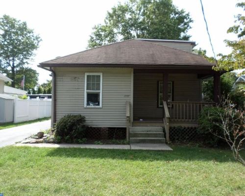 1777 Orchard Ave, Trenton NJ  08610-3211 exterior