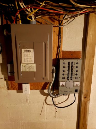 1663 5 St, Meskegon MI 49441-2613 exterior