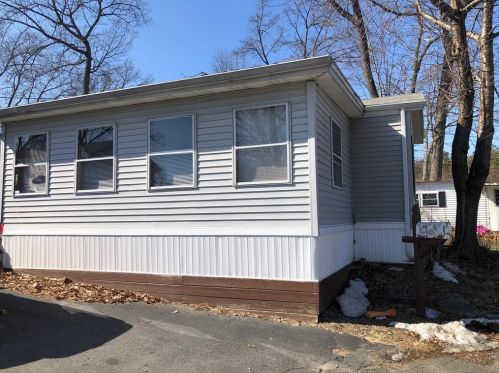 14 Pipit Dr, Chicopee MA 01020-4894 exterior