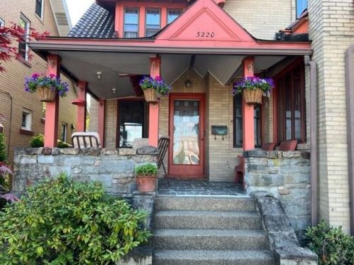 3220 Brownsville Rd, Pittsburgh, PA 15227-2432