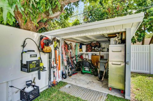 2232 Park Pl, Boca Raton FL 33486-3120 exterior